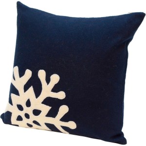 single-snowflake-cushion-cover